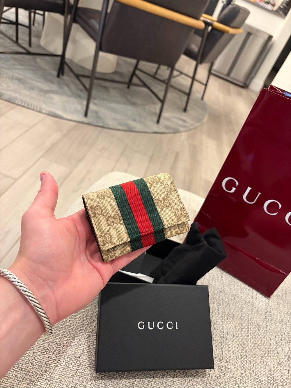 Gucci Bi-fold Card Case with Web GG Supreme Canvas Wallet - Picture 16 of 16